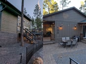 Hillside Hangout and Cozy Cottage