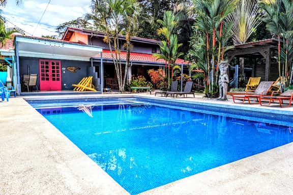 Cabina Plumeria - Image 1