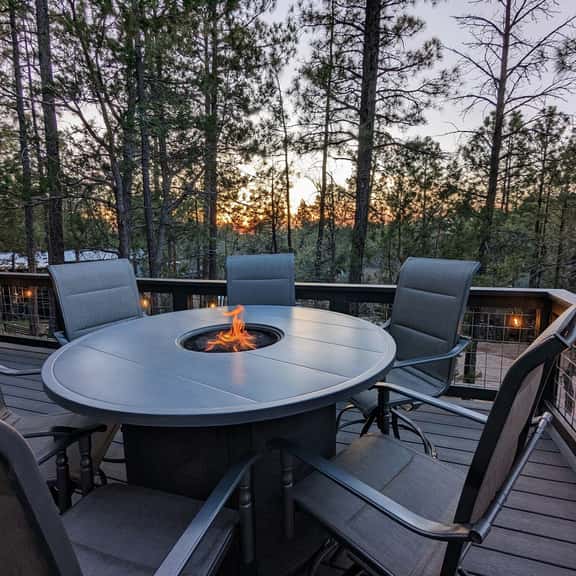 Hillside Hangout - Image 1