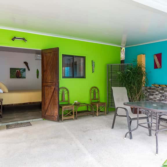 Cabina Hibiscus - Image 1