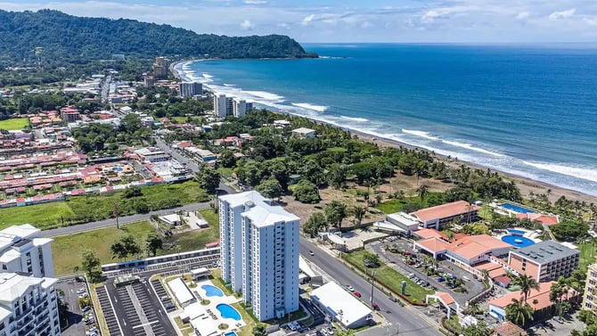 Viva Jacó: What to Know Before You Stay